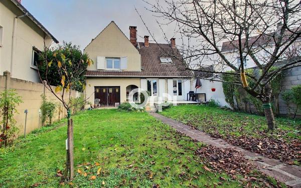 Maison à vendre    4 pièces • 105,82 m2 Viry-Châtillon