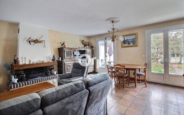 Maison à vendre    4 pièces • 105,82 m2 Viry-Châtillon