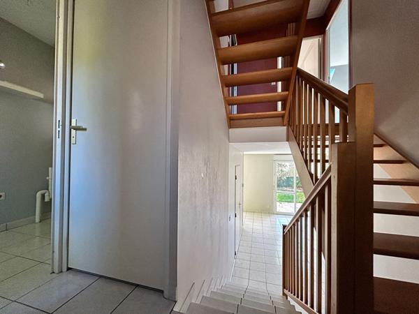 Charmante maison contemporaine - 3 chambres, jardin et garage - idéale primo-accédant !