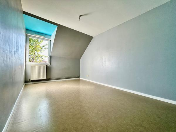 Charmante maison contemporaine - 3 chambres, jardin et garage - idéale primo-accédant !