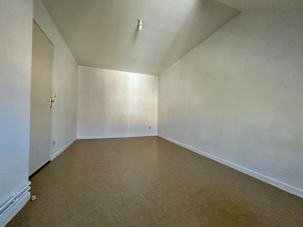 Charmante maison contemporaine - 3 chambres, jardin et garage - idéale primo-accédant !