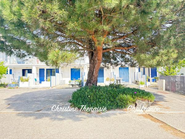 Appartement DUPLEX au coeur de Croix de Vie 2 pièces avec Terrasse et emplacement parking à 150 m. de la gare SAINT GILLES CROIX DE VIE (85)