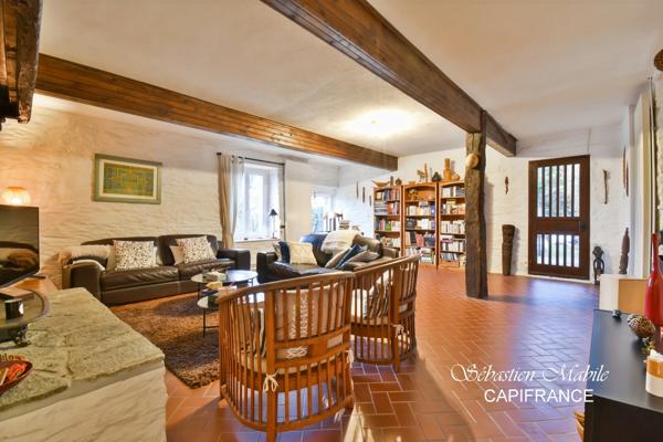 Maison en pierre à vendre 7 pièces à Pleine-Fougères (35) en Baie du Mont Saint Michel - terrain de 4200 M²