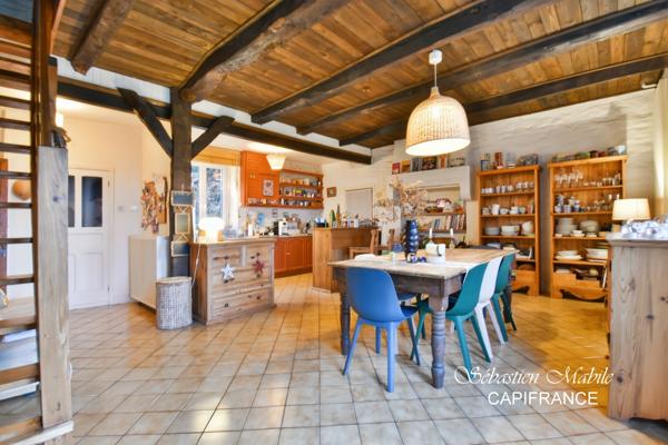 Maison en pierre à vendre 7 pièces à Pleine-Fougères (35) en Baie du Mont Saint Michel - terrain de 4200 M²