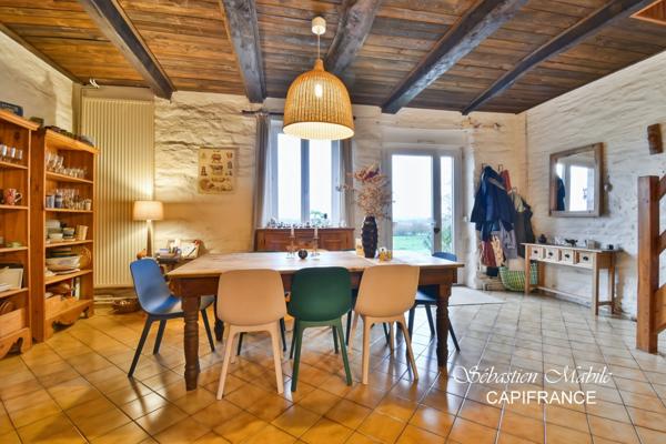 Maison en pierre à vendre 7 pièces à Pleine-Fougères (35) en Baie du Mont Saint Michel - terrain de 4200 M²
