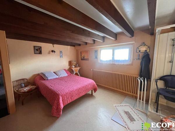 Jolie maison sur sous-sol