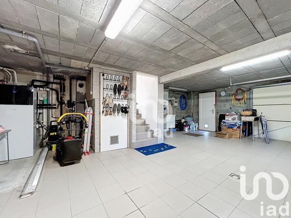 Maison à vendre 4 pièces 90 m² Quintal