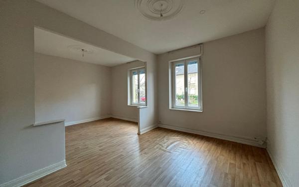 Maison à vendre    5 pièces • 145 m2 Yutz