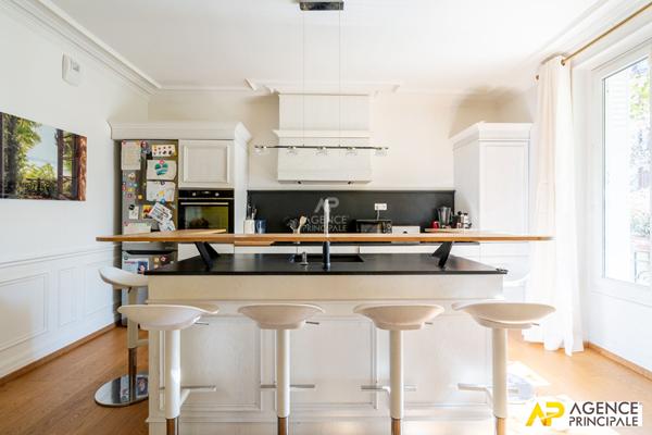 Maison 6 pièces à vendre à Maisons-Laffitte Centre Ville - Proche Gare et RER €1 090 000 ** - Référence 13357