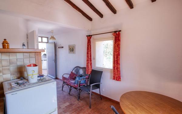 Maison à vendre    3 pièces • 34,77 m2 Cadenet