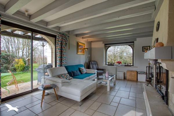 Maison à vendre |  Lavergne |  9 pièces | 203 m²