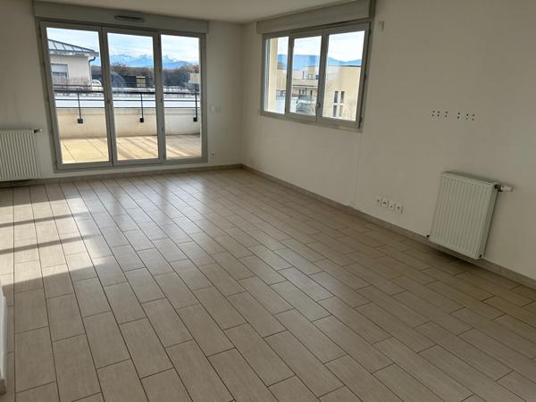 Appartement Ferney Voltaire 3 pièce(s) 84.43 m2