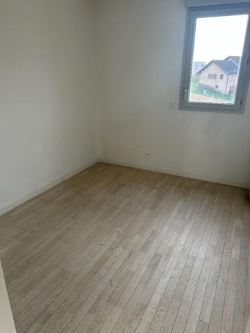 Appartement Ferney Voltaire 3 pièce(s) 84.43 m2