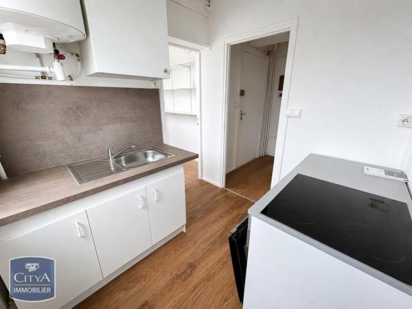 Appartement à louer 3 pièces 53m² Saint-Quentin (02100)