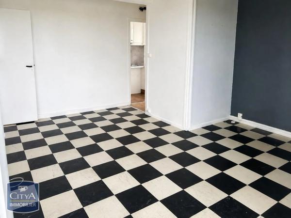 Appartement à louer 3 pièces 53m² Saint-Quentin (02100)