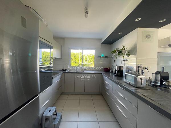 ARZON Maison 6 pièces 195 m²