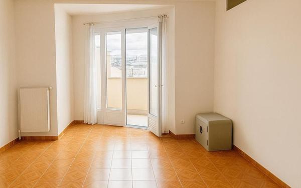 Appartement à vendre    4 pièces • 86,40 m2 Joinville-le-Pont