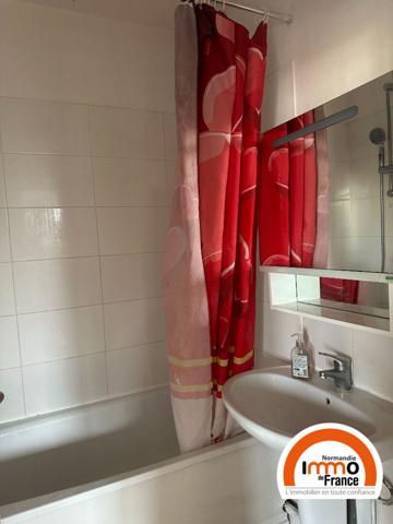 SOTTEVILLE LES ROUEN // A COTE DU JARDIN DES PLANTES - F3 de 52,12 m²