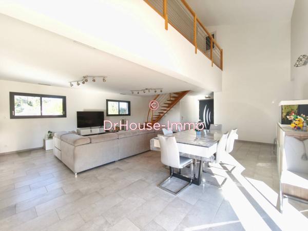 Maison à vendre 7 pièces de 200 m²