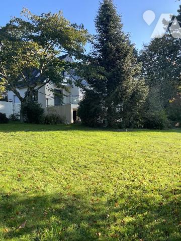 Maison avec piscine à Gourin