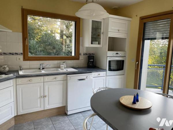 Maison avec piscine à Gourin