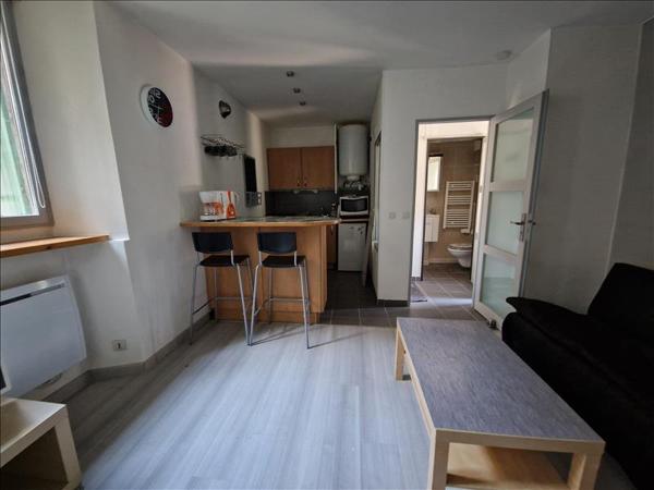 Appartement à vendre |  Figeac |  2 pièces | 31 m²