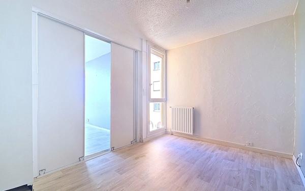 Appartement à vendre    4 pièces • 70,46 m2 Carros