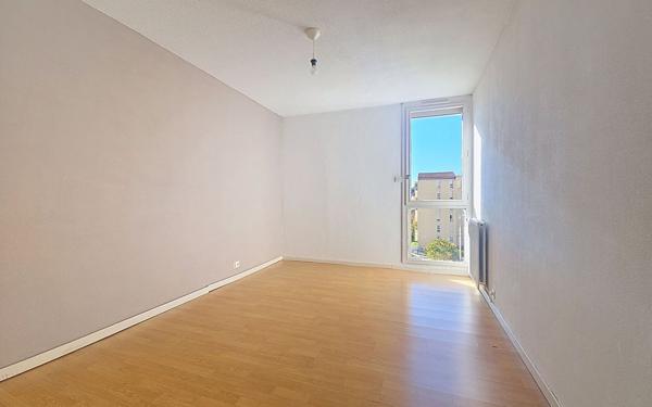 Appartement à vendre    4 pièces • 70,46 m2 Carros