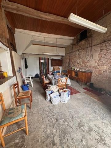 PERRIGNY SUR L OGNON MAISON ANCIENNE DE 127 M2 SUR 898 M2 DE TERRAIN