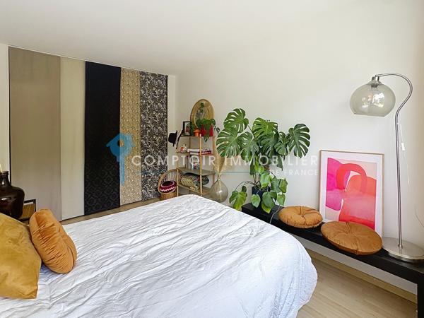 Appartement
                                                                                                                                                                                                                                                                                                                        2 pièce(s)                                                                                                                                                                                                          1 chambre(s)                                                                                                                                                                                                          50  m²