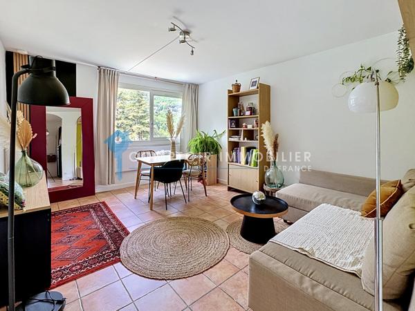 Appartement
                                                                                                                                                                                                                                                                                                                        2 pièce(s)                                                                                                                                                                                                          1 chambre(s)                                                                                                                                                                                                          50  m²
