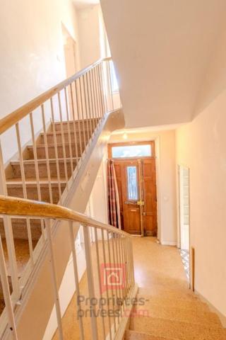 A SAISIR - Maison de village 6 pièce(s) 115 m2 avec garage de 75m2 et place de parking