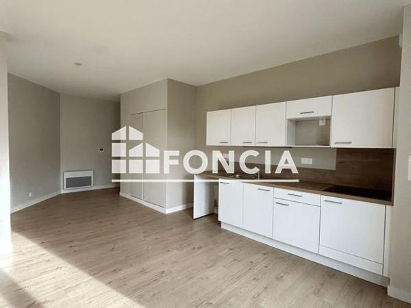 Location Appartement 4 pièces 83.9 m² - 28 BOULEVARD CARNOT Limoges 87000