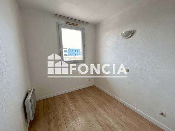 Location Appartement 3 pièces 38.58 m² - 4 RUE DE LA SOLE La Rochelle 17000