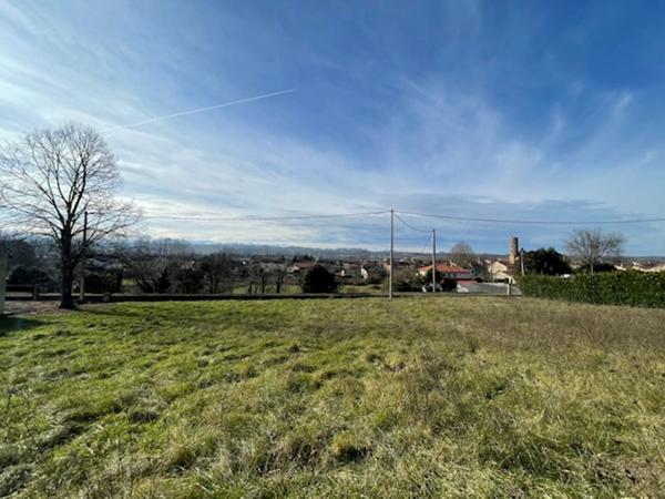 Achat terrain Montesquieu-Volvestre - 2369 m² - 60 000 €