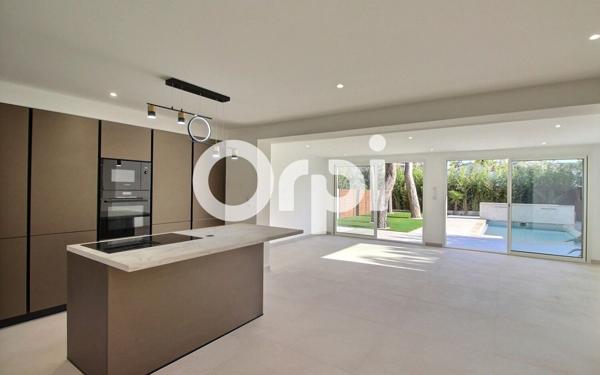 Maison à vendre    5 pièces • 104,98 m2 Marseille 10