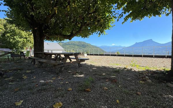 Appartement à vendre    3 pièces • 74,56 m2 Saint-Jean-d'Arvey