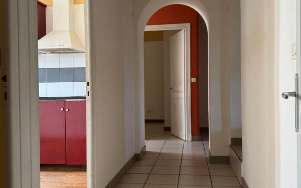 Appartement à vendre    3 pièces • 74,56 m2 Saint-Jean-d'Arvey