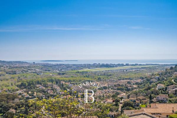 Mandelieu-la-Napoule, Villa 5 Chambres -  204 m² à vendre