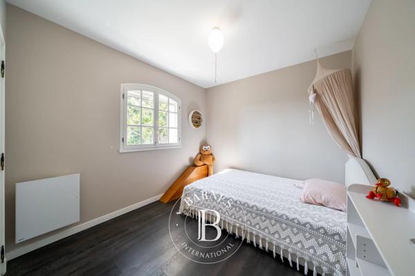 Mandelieu-la-Napoule, Villa 5 Chambres -  204 m² à vendre