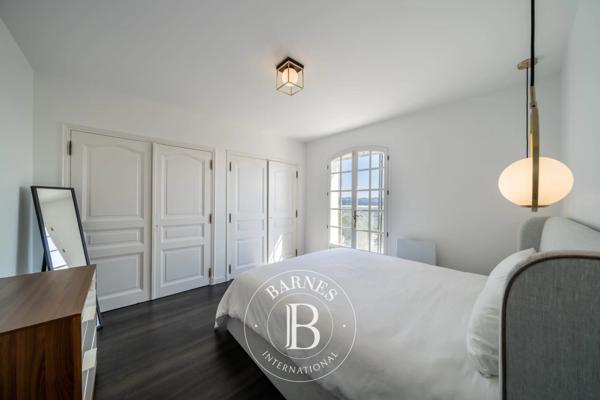 Mandelieu-la-Napoule, Villa 5 Chambres -  204 m² à vendre