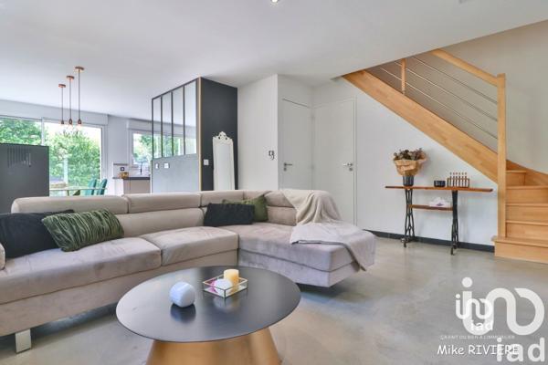 Maison 5 pièces de 84 m² à Saint-Julien-de-Concelles (44450)