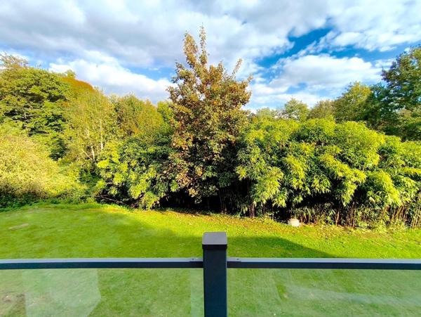 Maison traditionnelle aux beaux volumes et entièrement rénovée