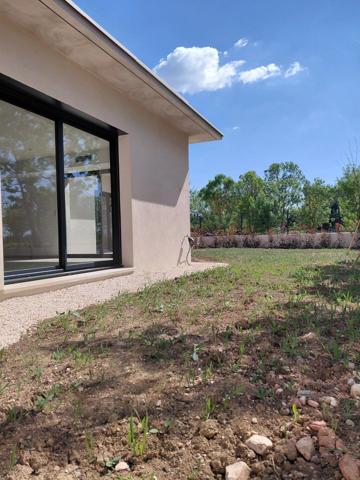 Vente                                                      Maison neuve
                        
                     4 pièces                      125 m2                     à Pourrières