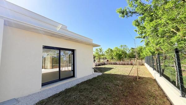 Vente                                                      Maison neuve
                        
                     4 pièces                      125 m2                     à Pourrières