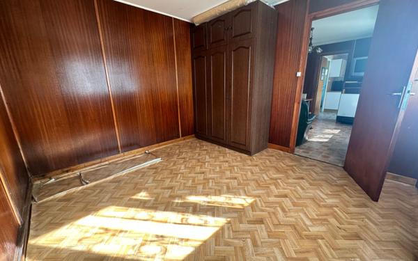 Terrain à vendre    Châtillon