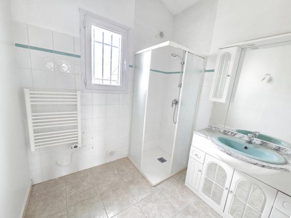 Marseille (13015) Appartement dernier étage à louer à Marseille 15