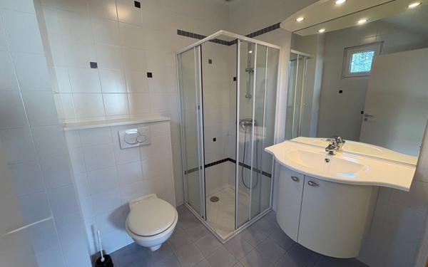 Maison à vendre    7 pièces •  Prévessin-Moëns