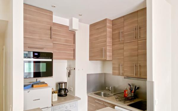 Appartement à vendre    2 pièces • 30,60 m2 Versailles