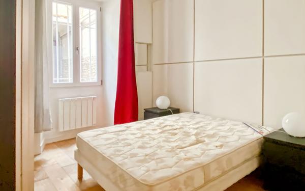 Appartement à vendre    2 pièces • 30,60 m2 Versailles